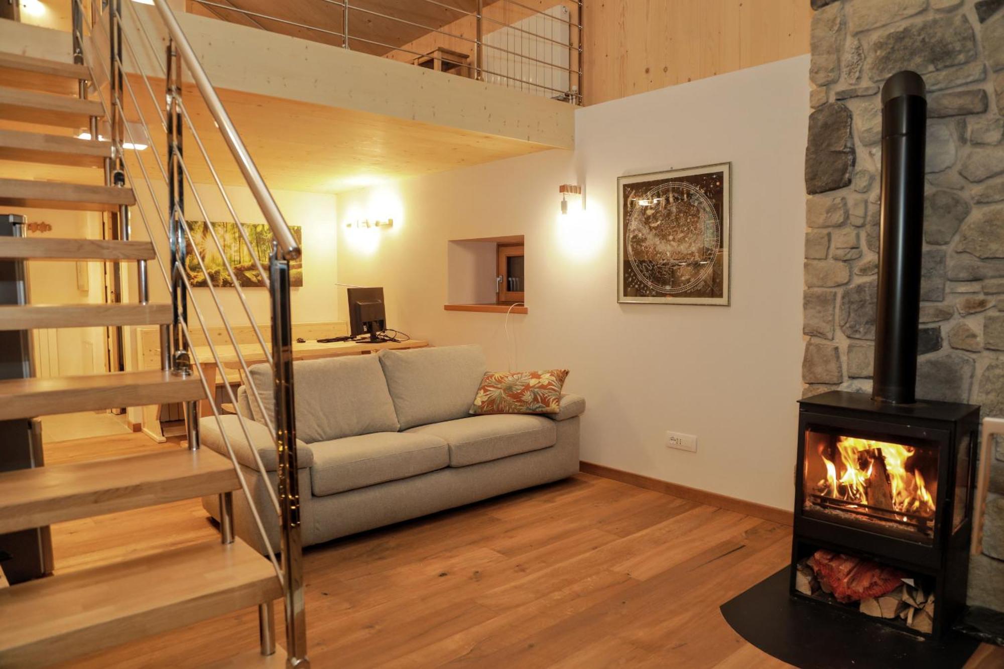 Villa Alpina Campiglio มาดอนนาดีกัมปิโญ ภายนอก รูปภาพ