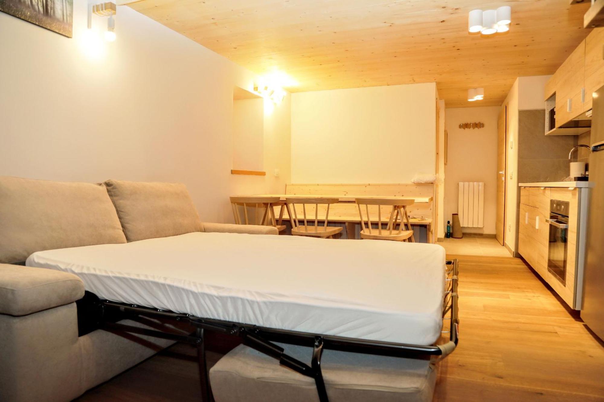 Villa Alpina Campiglio มาดอนนาดีกัมปิโญ ภายนอก รูปภาพ